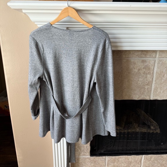 Cardigan Sweater Soft Grey Wrapper with Belt. Jacket. Sweater. Large - Picture 5 of 8